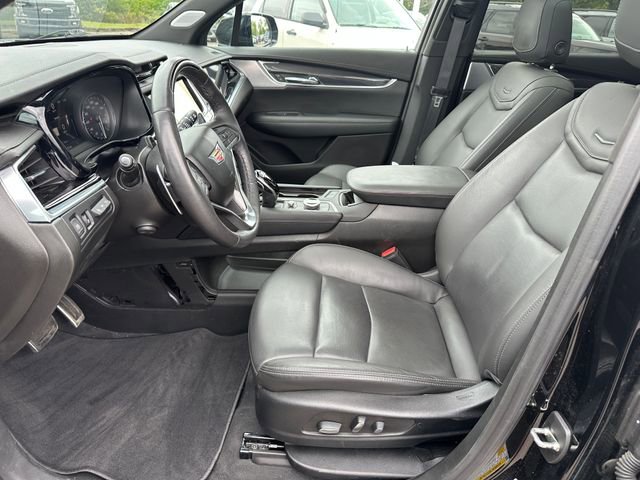 Used 2024 Cadillac XT6 Sport w/ Technology Package image 26