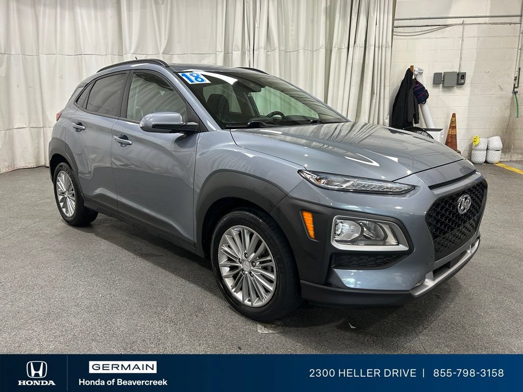 Used 2018 Hyundai Kona SEL w/ SEL Tech Package 02 FWD image 2