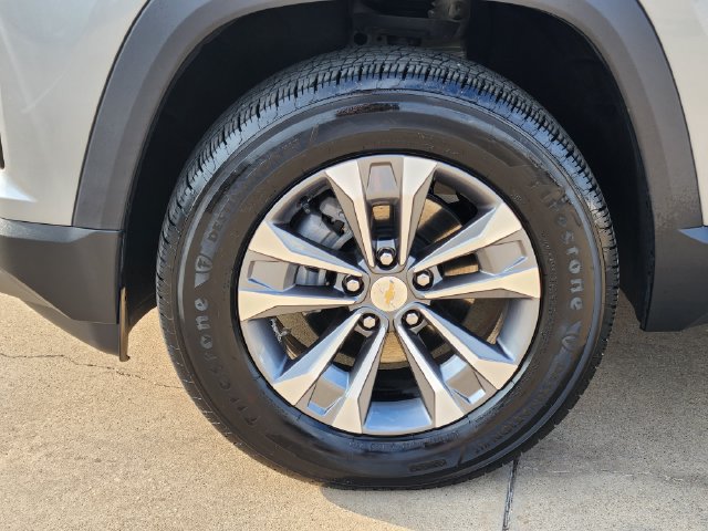 Used 2026 Chevrolet Equinox LT FWD image 17