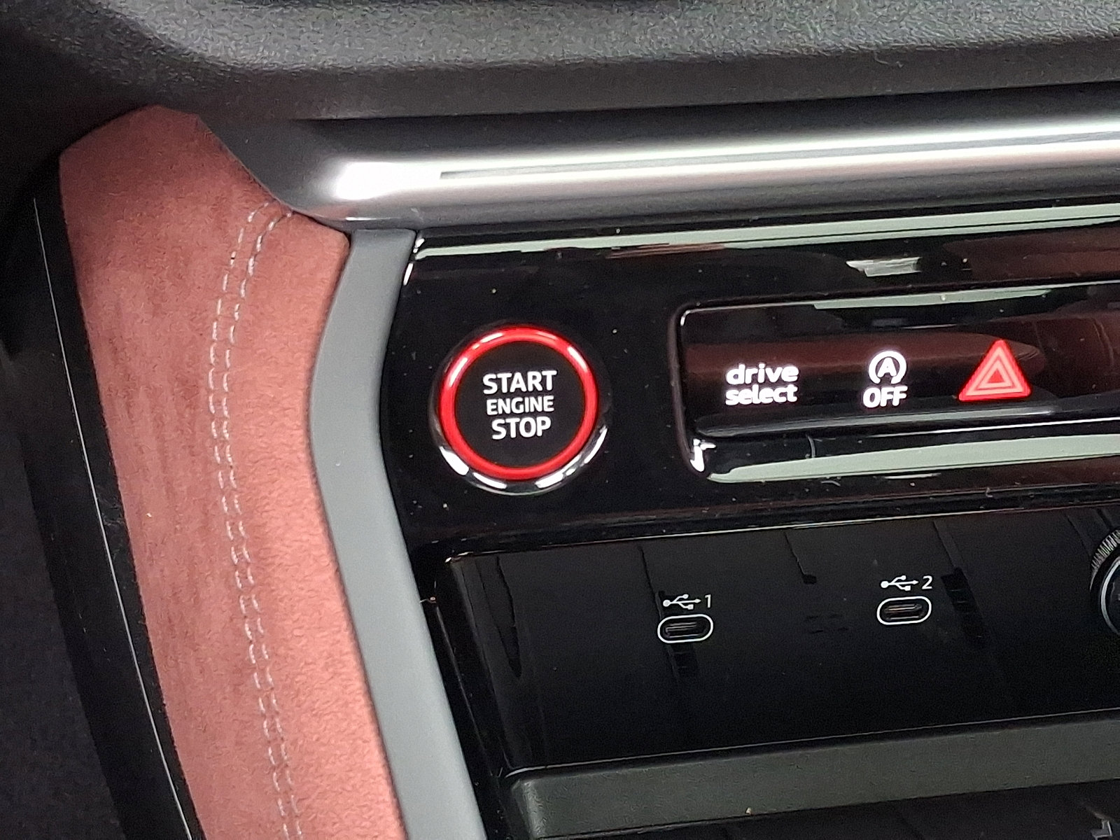 New 2026 Audi SQ5 Premium Plus image 17