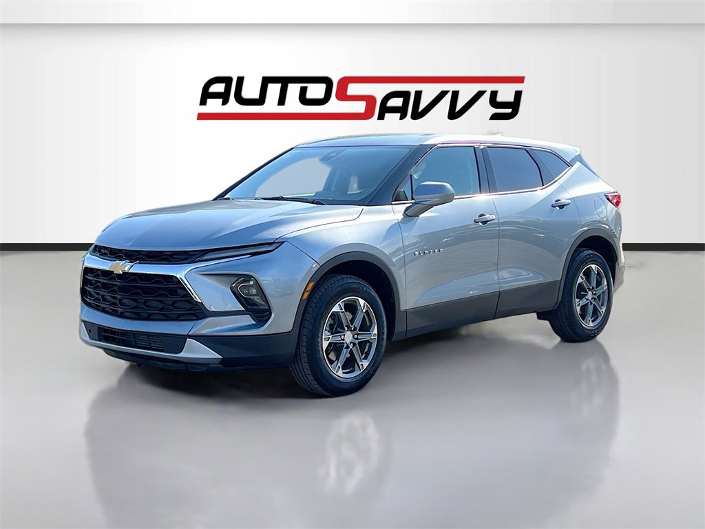 Used 2024 Chevrolet Blazer LT image 3