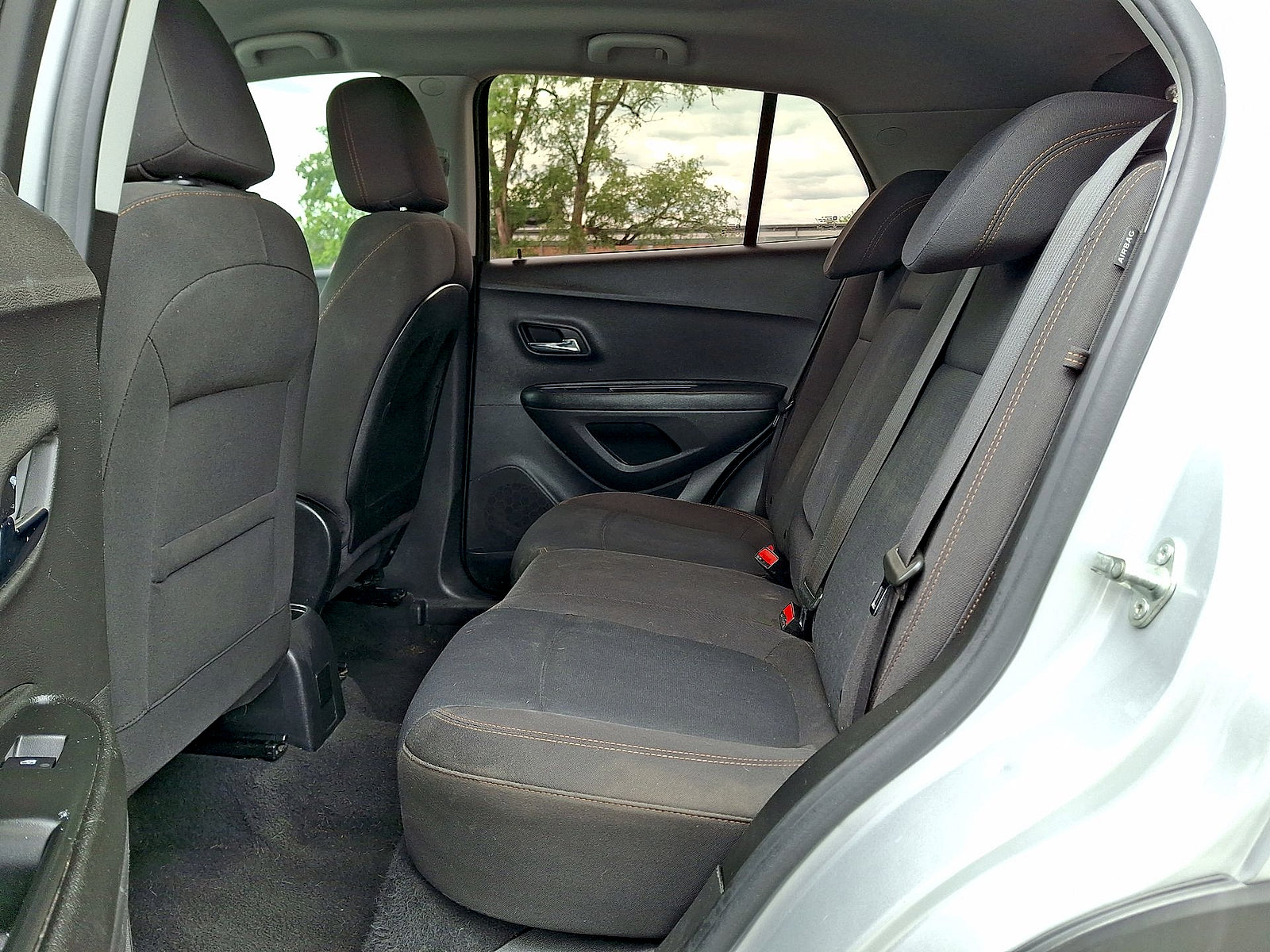 Used 2019 Chevrolet Trax LS FWD image 18