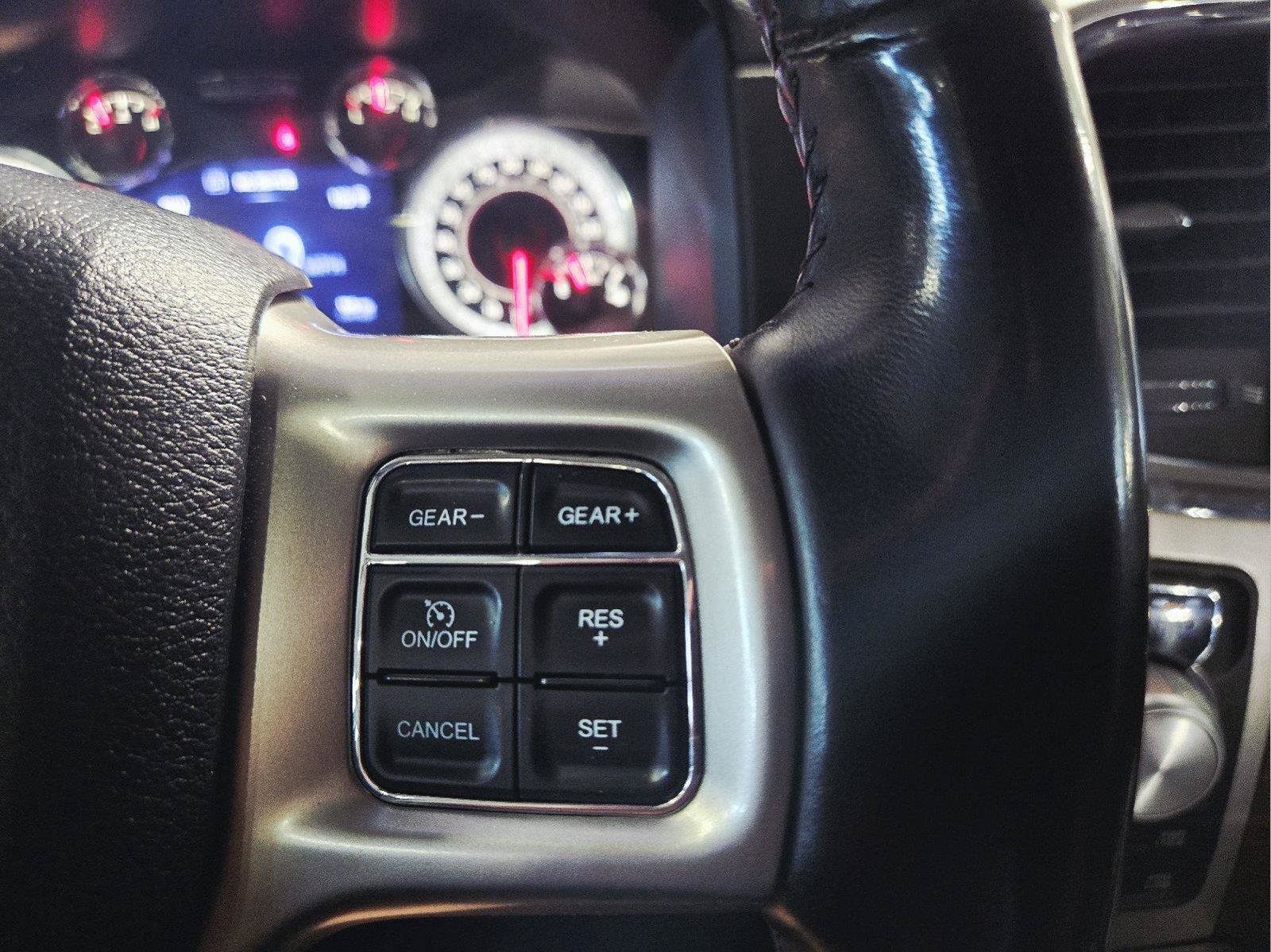Used 2016 RAM 1500 Laramie w/ Convenience Group AWD/4WD image 26