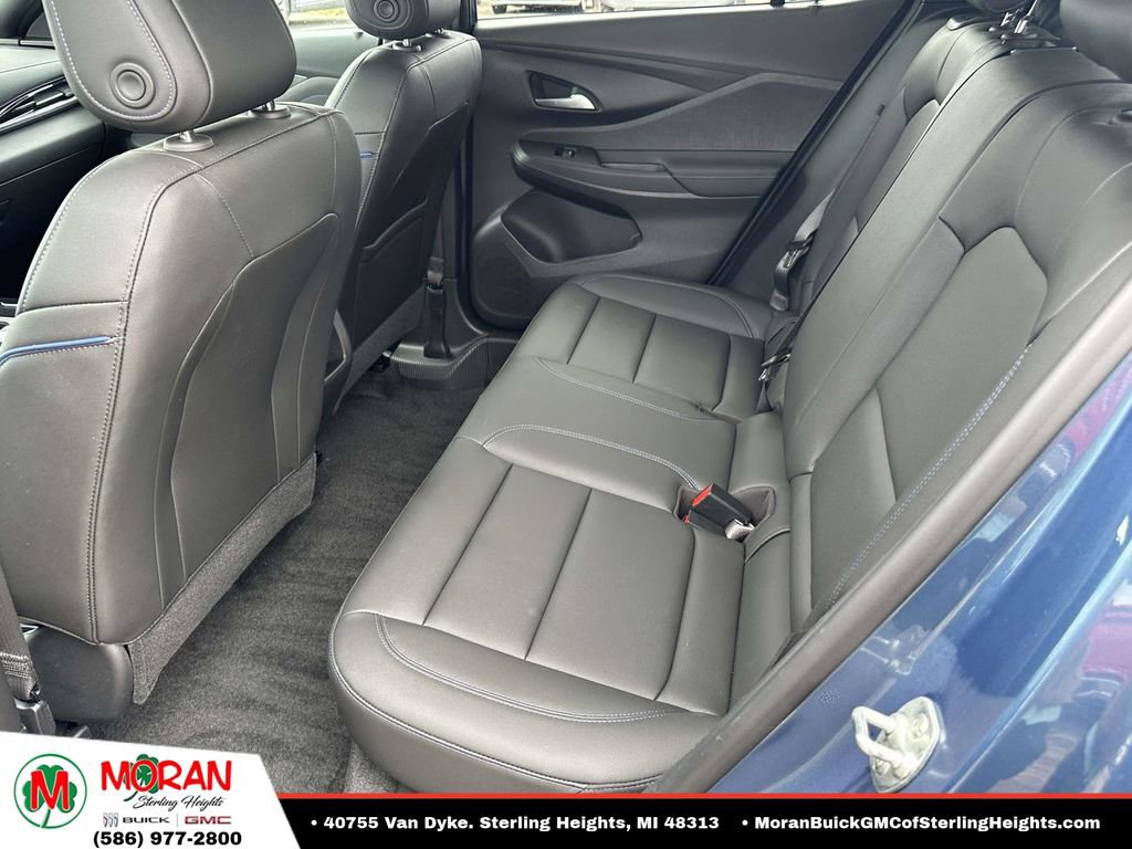 Used 2024 Buick Envista Sport Touring w/ Convenience I Package FWD image 12