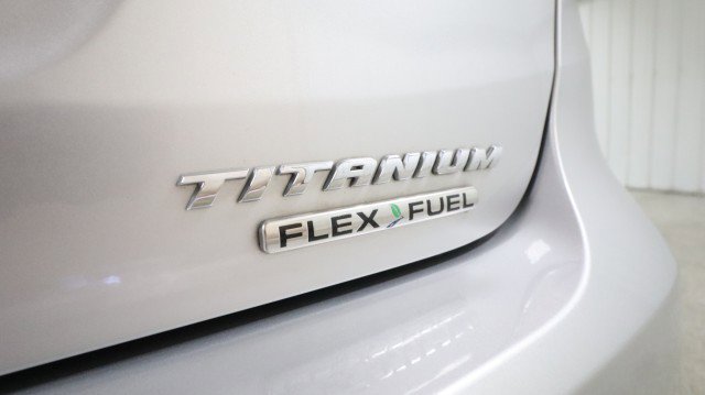 Used 2015 Ford Focus Titanium FWD image 24