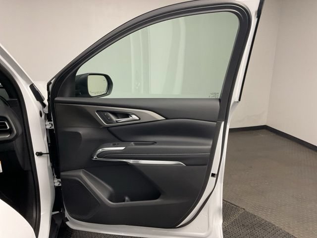 New 2026 Chevrolet Traverse LT w/ Sun and Wheel Package AWD/4WD image 22