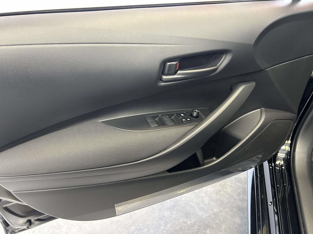 Used 2026 Toyota Corolla LE w/ LE Premium Package FWD image 16