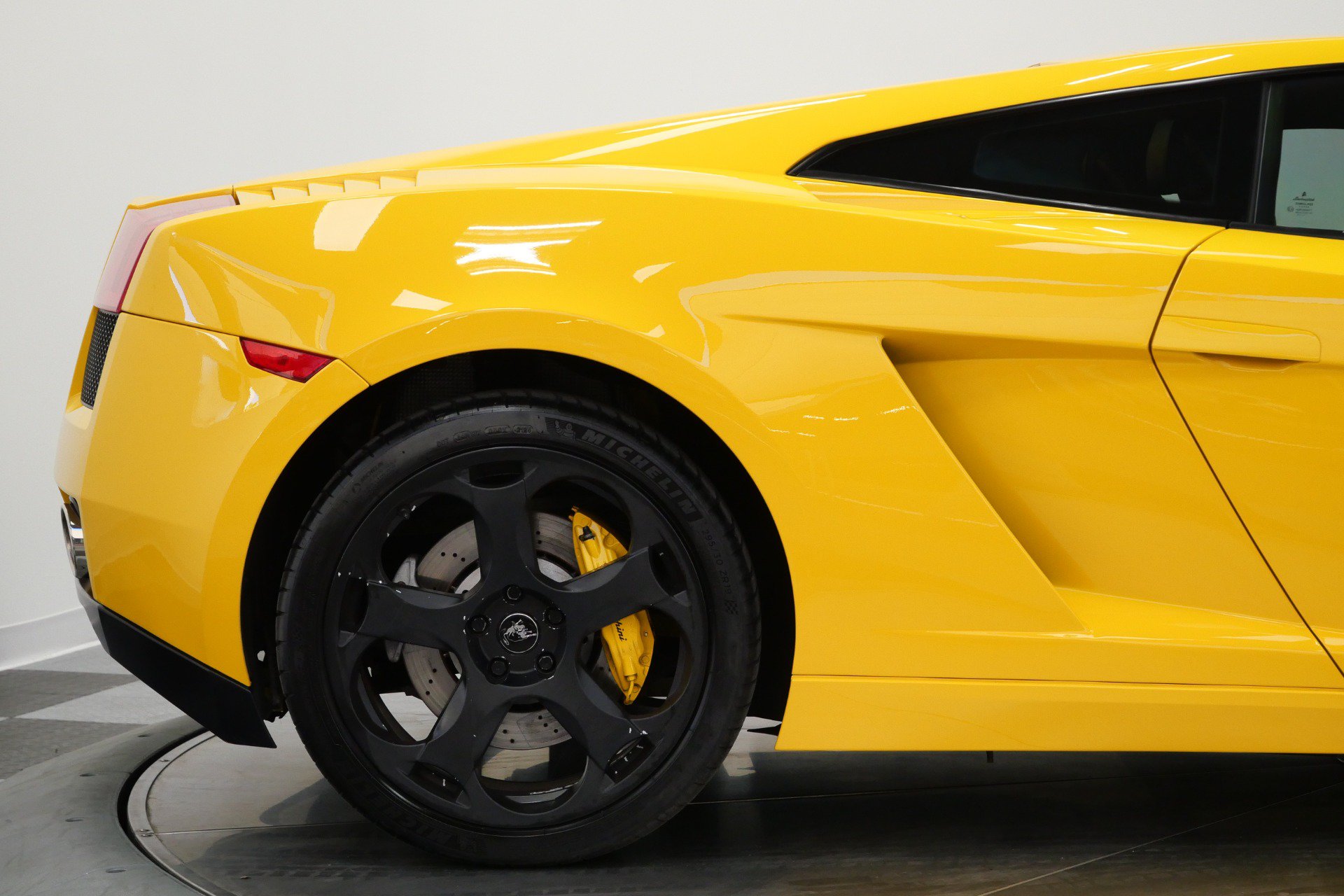Used 2004 Lamborghini Gallardo AWD/4WD image 34