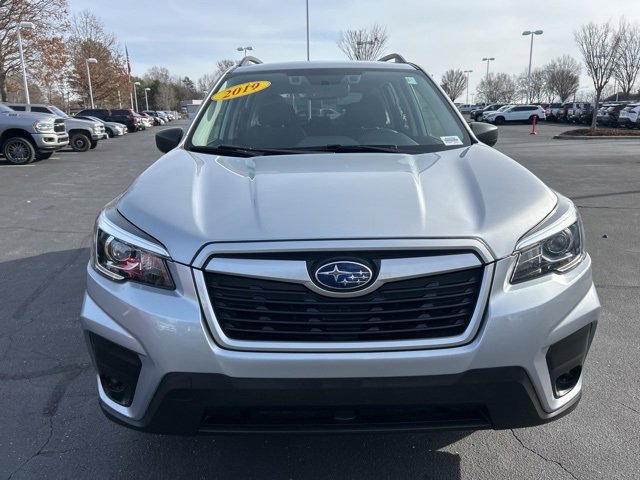 Used 2019 Subaru Forester Base w/ Alloy Wheel Package image 2