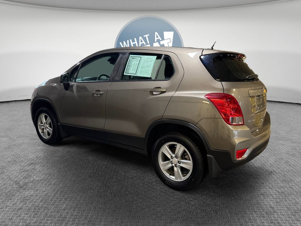Used 2021 Chevrolet Trax LS w/ LPO, Protection Package AWD/4WD image 6