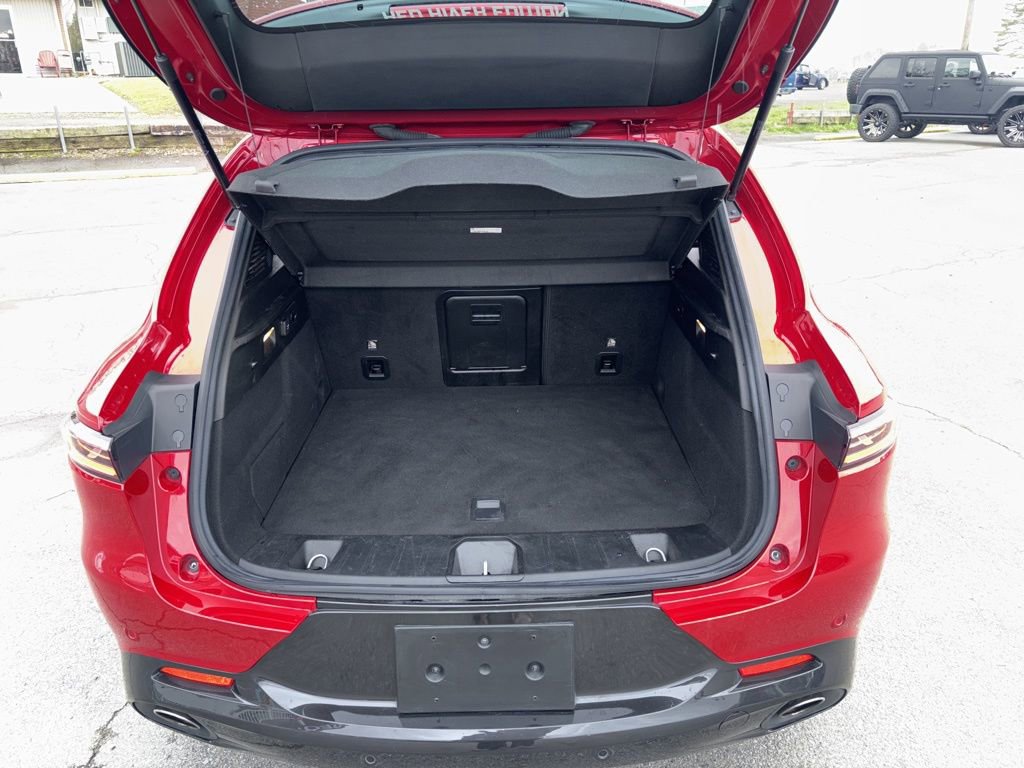 Used 2024 Dodge Hornet R/T w/ Tech Pack w/o Parking image 4