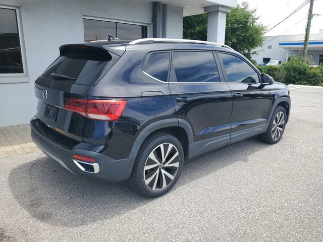 Used 2022 Volkswagen Taos SE FWD image 8