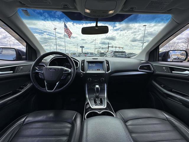 Used 2017 Ford Edge SEL w/ Equipment Group 201A AWD/4WD image 13