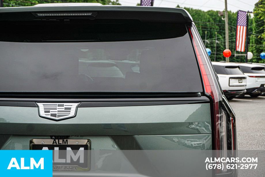Used 2024 Cadillac Escalade Sport w/ LPO, ONYX Package AWD/4WD image 13