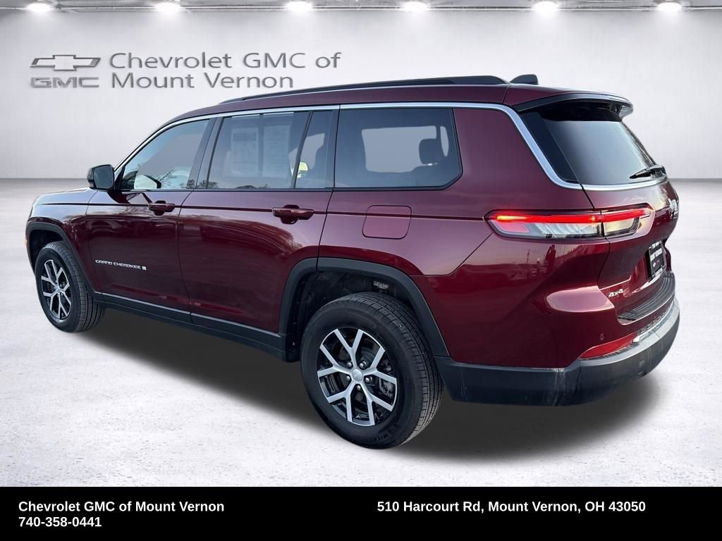 Used 2025 Jeep Grand Cherokee L Limited image 3