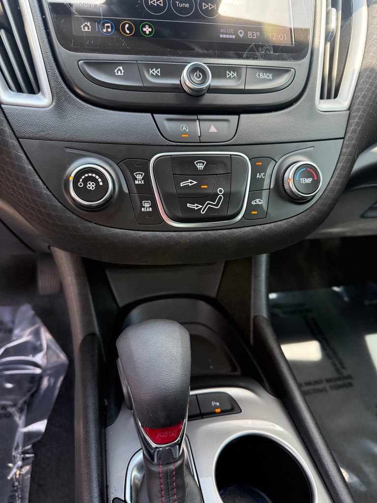 Used 2025 Chevrolet Malibu RS FWD image 17