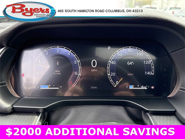 New 2025 Jeep Grand Cherokee Altitude image 16