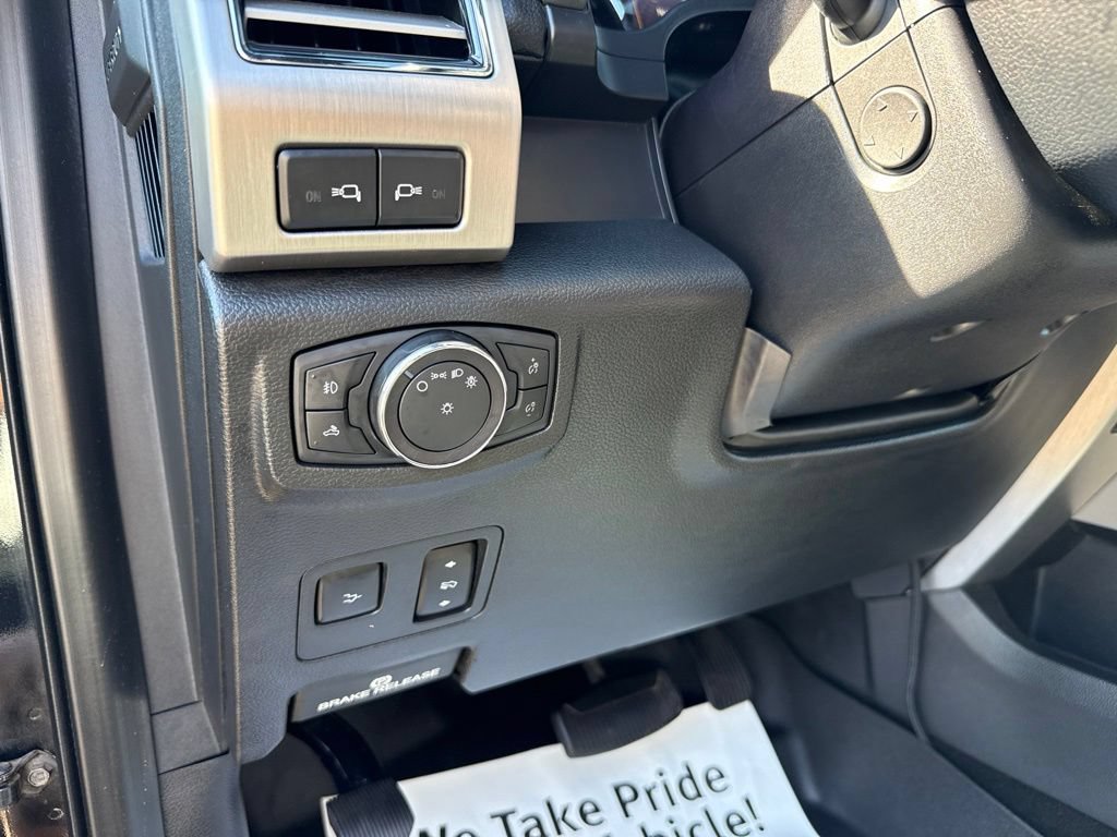 Used 2020 Ford F350 Platinum w/ FX4 Off-Road Package AWD/4WD image 18