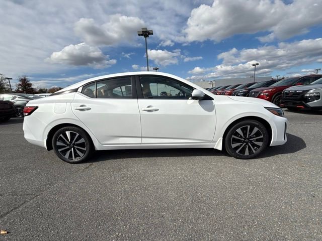 New 2025 Nissan Sentra SV w/ SV Premium Package image 4