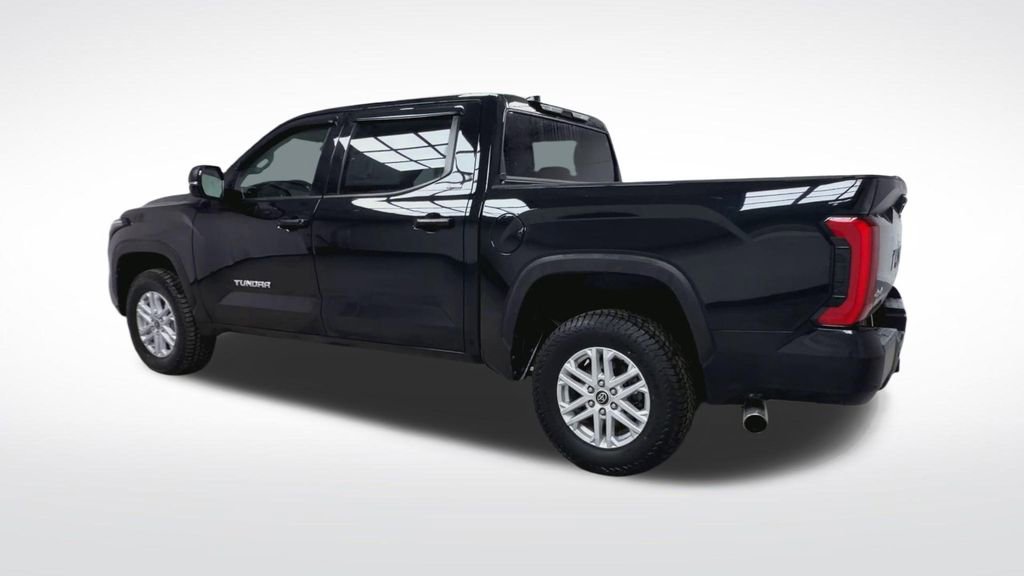 Used 2023 Toyota Tundra SR5 w/ SR5 Convenience Package image 6