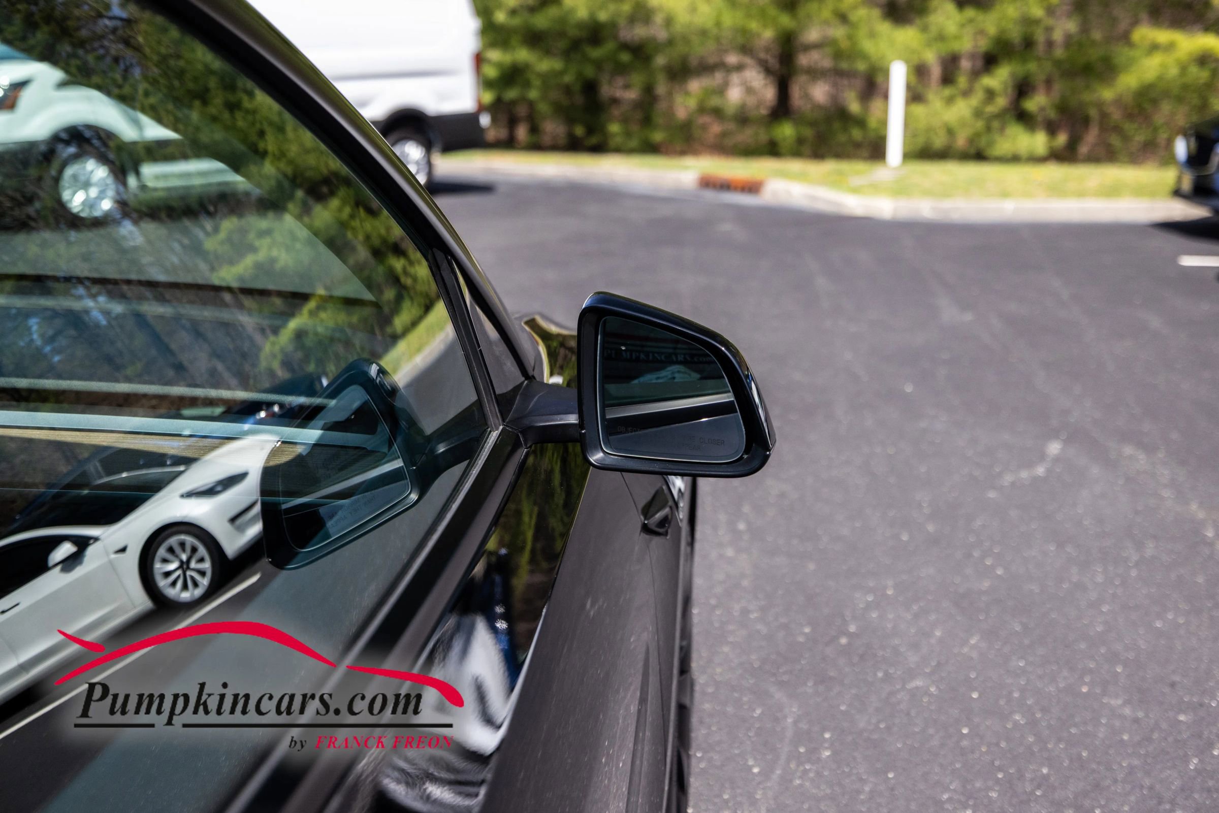 Used 2022 Tesla Model Y Long Range image 13