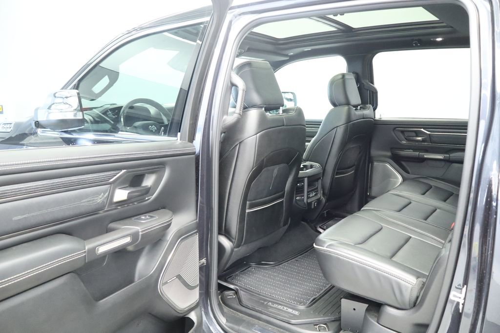 Used 2019 RAM 1500 Limited AWD/4WD image 18