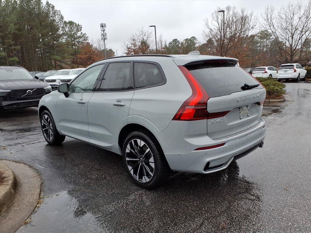 New 2026 Volvo XC60 B5 Plus w/ Protection Package Premier AWD/4WD image 8