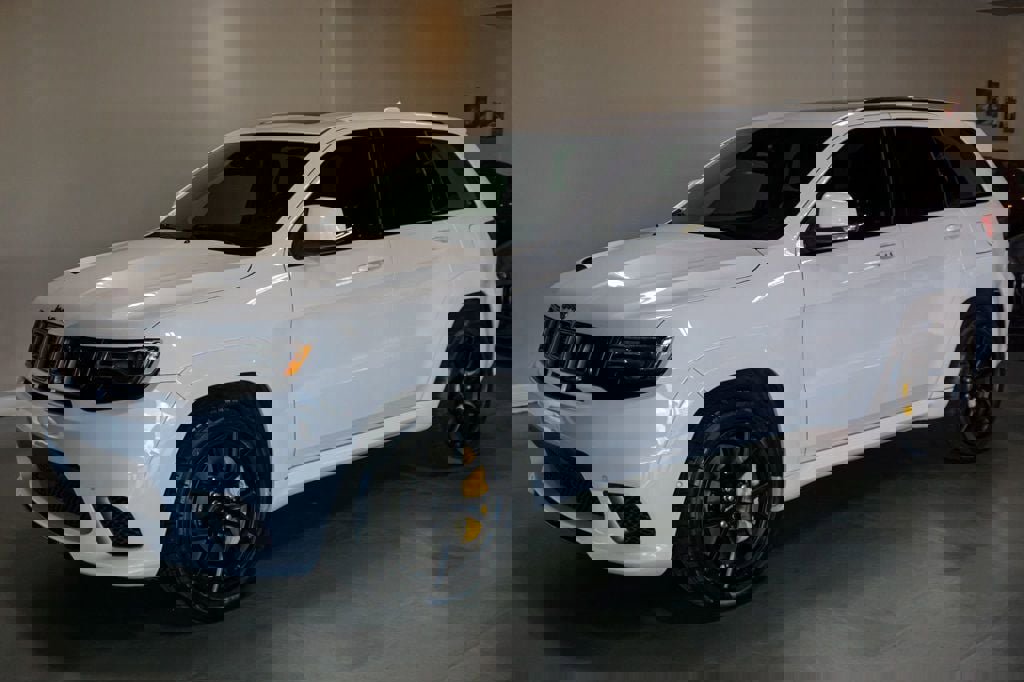 Used 2018 Jeep Grand Cherokee Trackhawk w/ Trailer Tow Group IV image 5