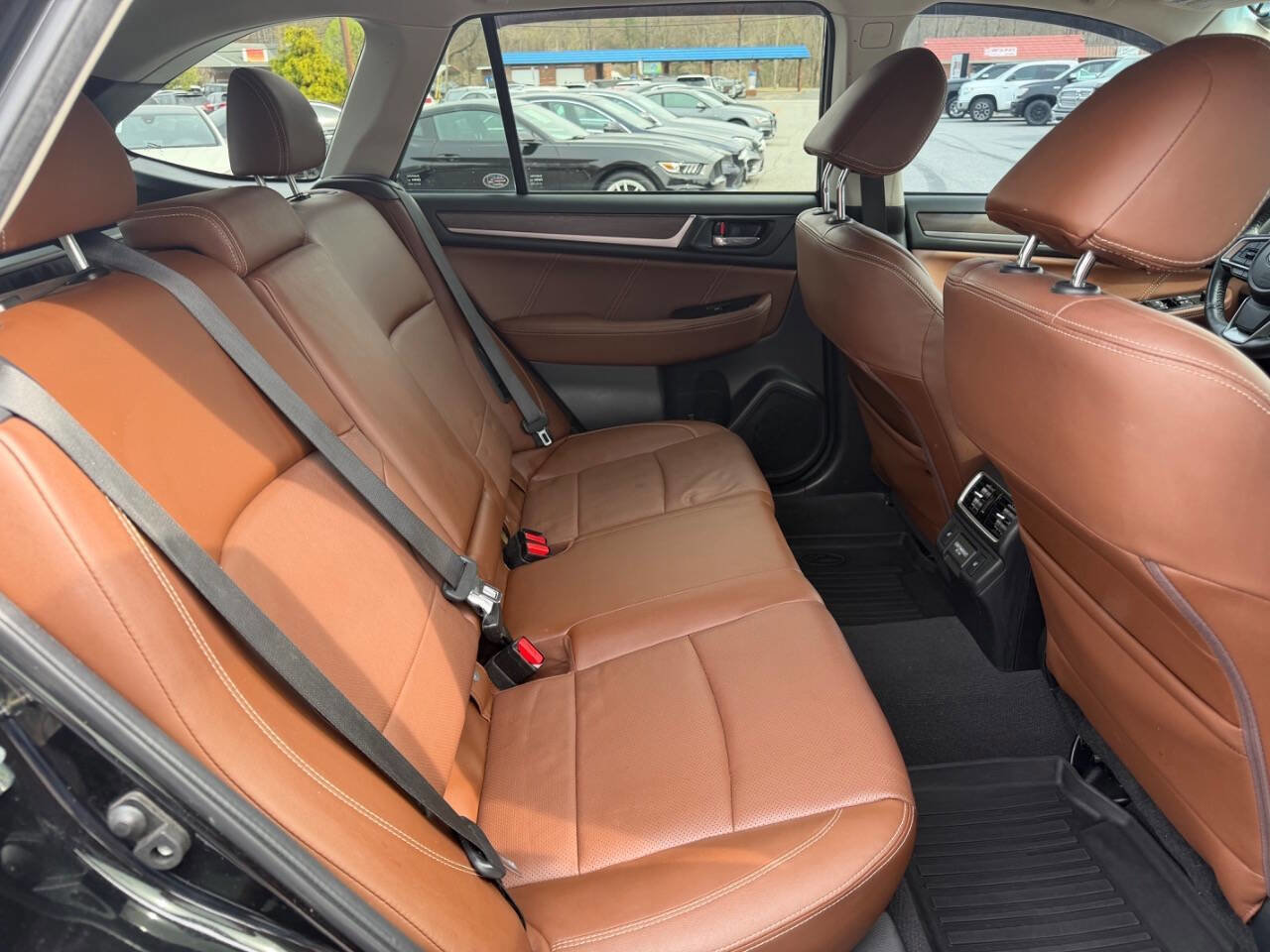 Used 2018 Subaru Outback 3.6R Touring w/ Popular Package #3 image 20