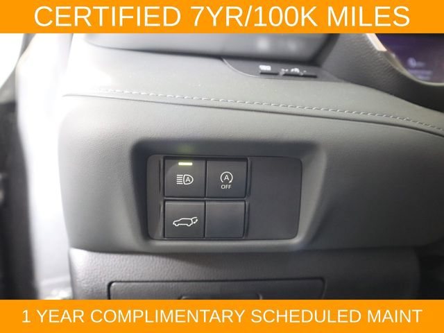 Used 2023 Toyota Highlander XLE FWD image 42