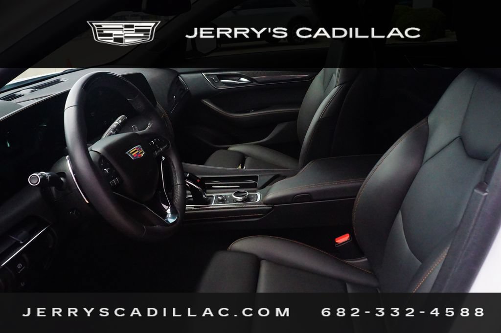 Used 2025 Cadillac CT5 Sport RWD image 19