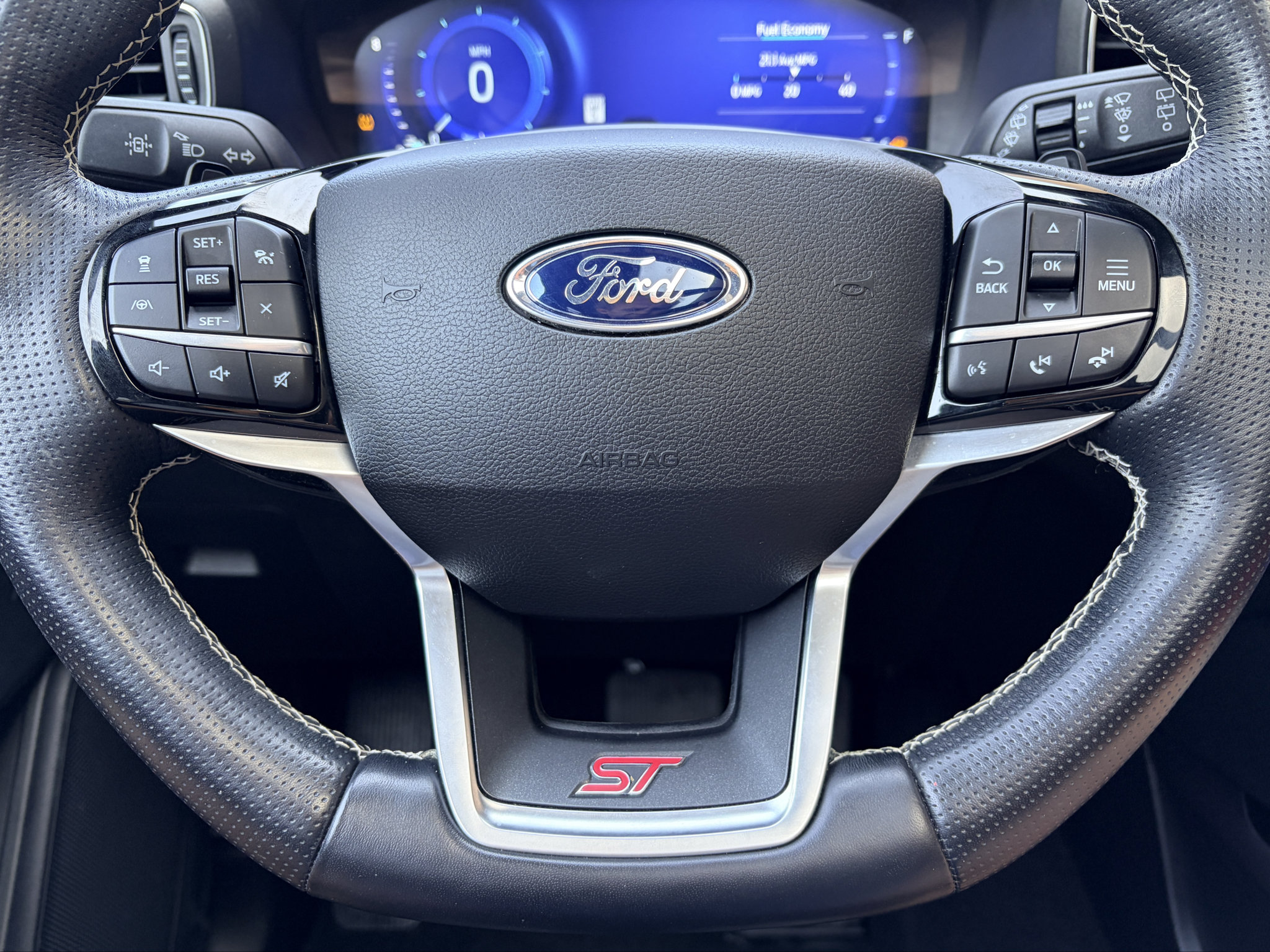 Used 2021 Ford Explorer ST w/ Equipment Group 401A AWD/4WD image 14