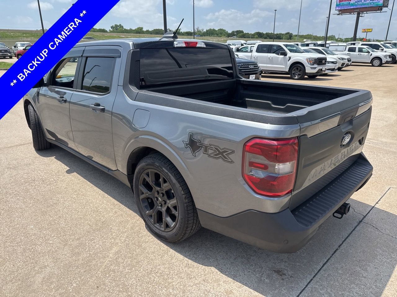 Used 2025 Ford Maverick XLT w/ Black Appearance Package image 9