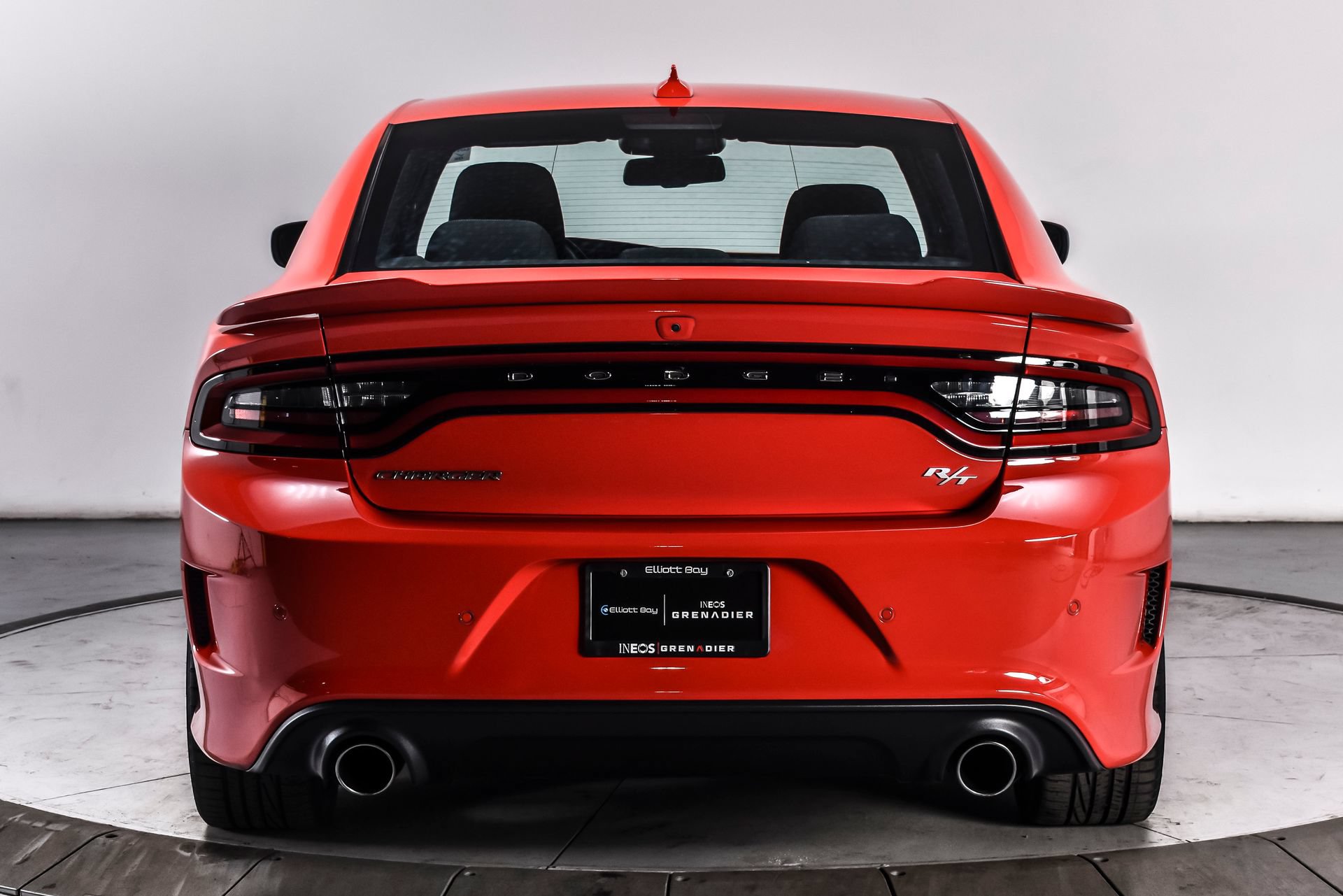 Used 2022 Dodge Charger R/T RWD image 5