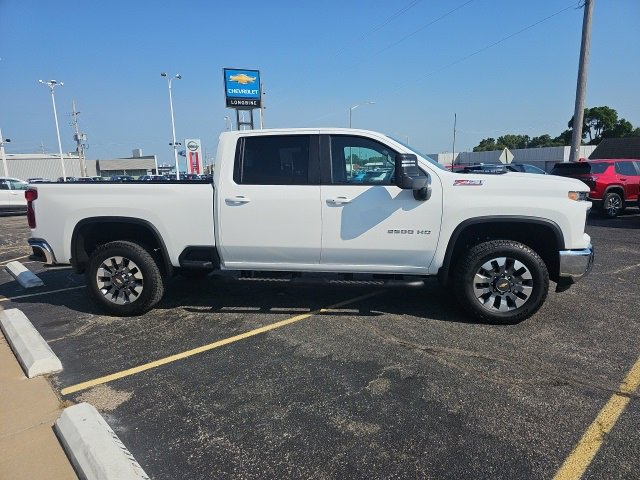 New 2025 Chevrolet Silverado 2500 LT w/ Safety Package image 8