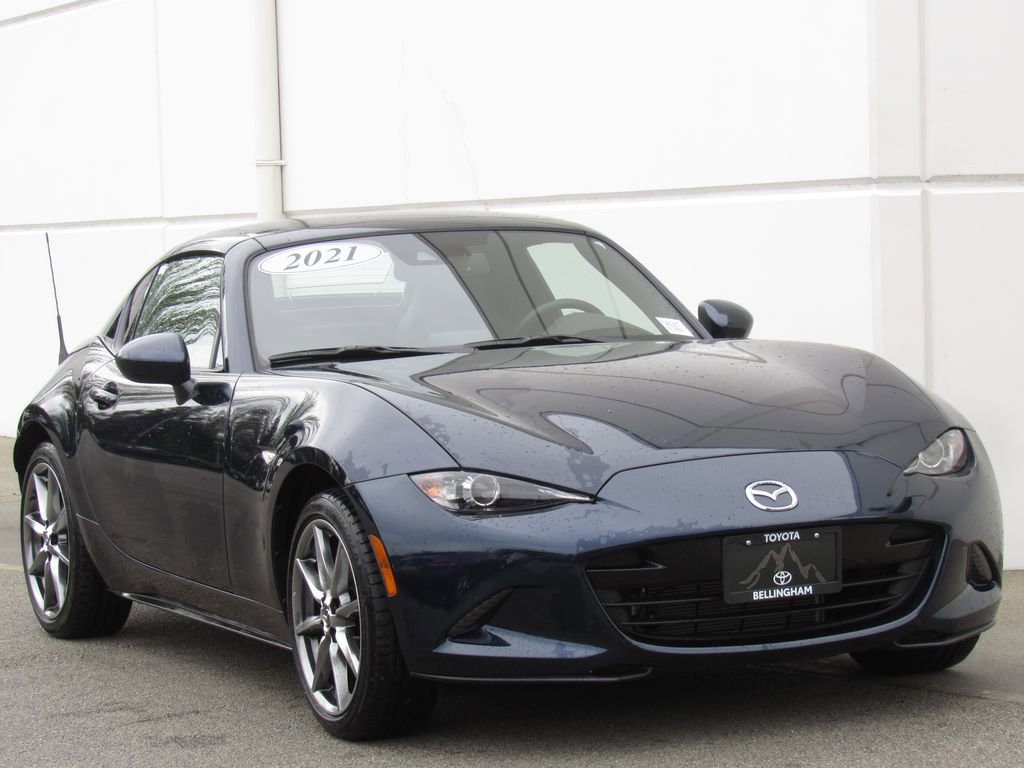 Used 2021 MAZDA MX-5 Miata RF Grand Touring RWD image 2