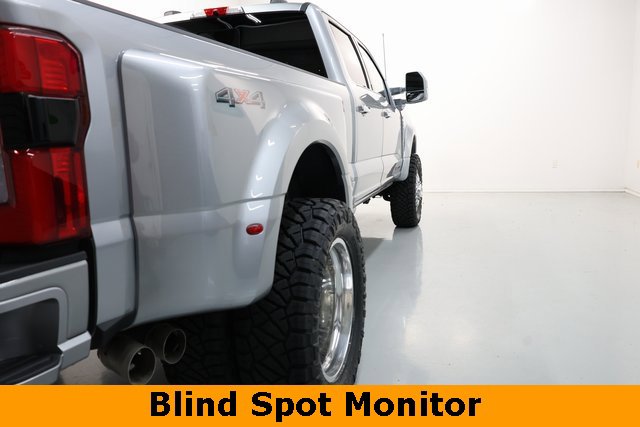 Used 2024 Ford F450 Platinum image 29