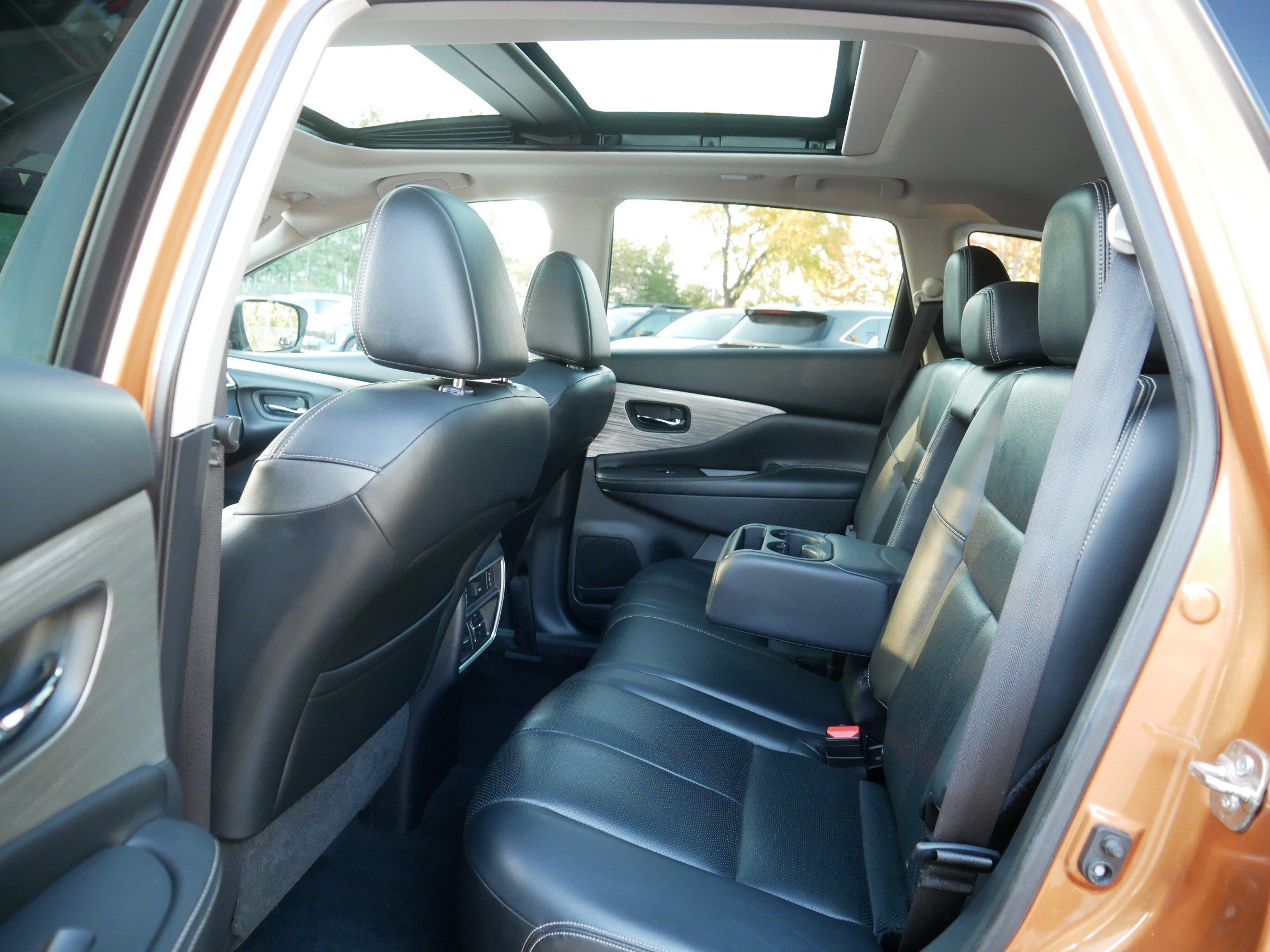Used 2016 Nissan Murano Platinum w/ Platinum Technology Package AWD/4WD image 35