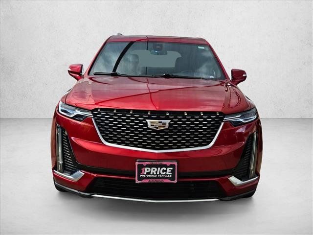 Used 2021 Cadillac XT6 Premium Luxury FWD image 2