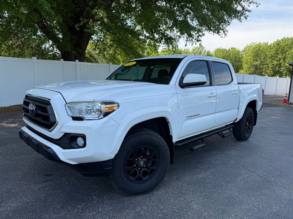 Used 2021 Toyota Tacoma SR5 image 1