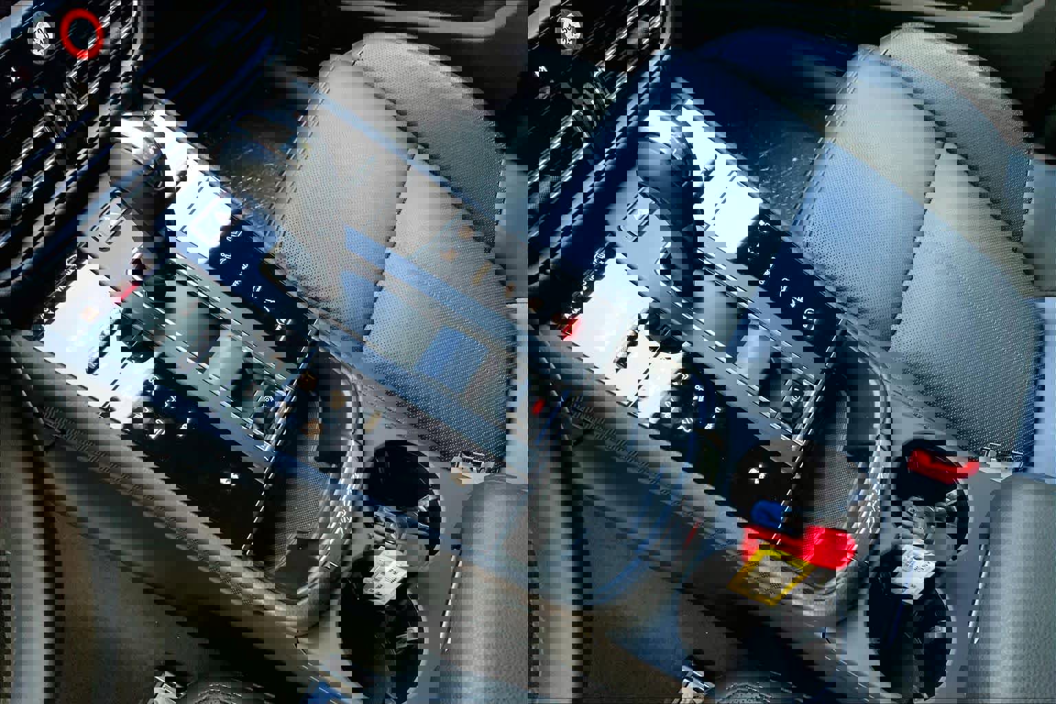 Used 2025 Porsche Macan image 15