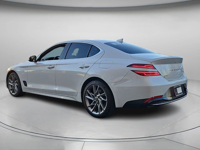 Used 2022 Genesis G70 2.0T image 7
