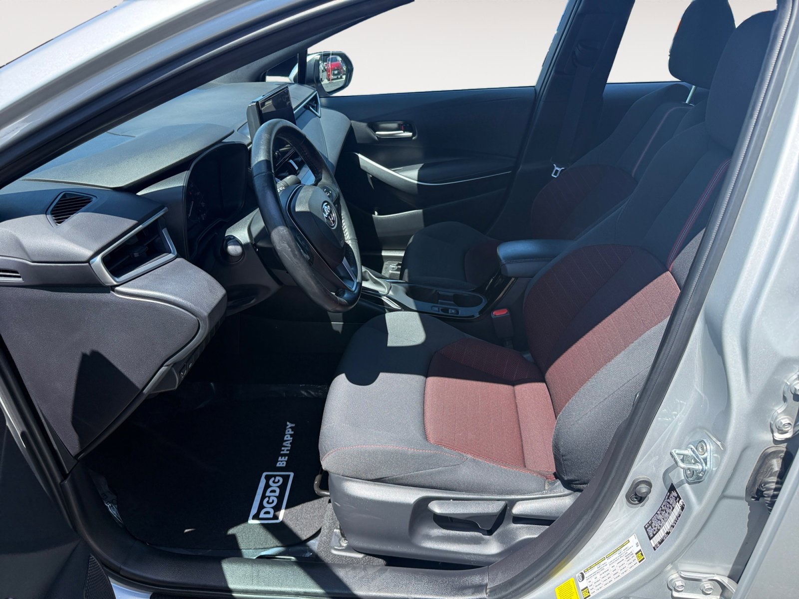 Used 2023 Toyota Corolla SE FWD image 10
