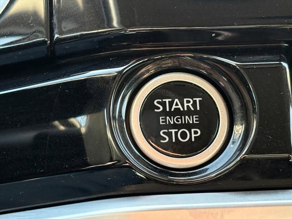 Certified 2022 Nissan Pathfinder SL image 14