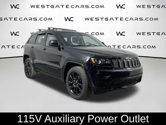 Used 2017 Jeep Grand Cherokee Altitude image 40