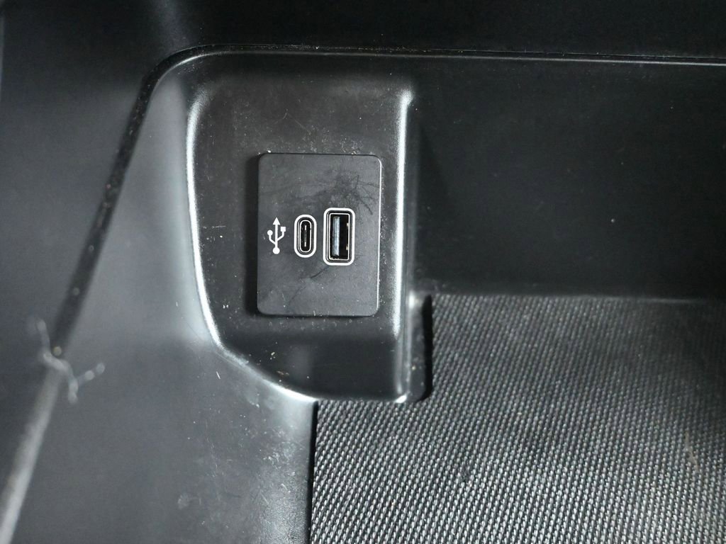 Used 2025 Ford F150 XLT w/ Equipment Group 301A Standard image 22