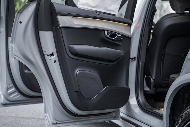 New 2026 Volvo XC90 B6 Ultra image 37