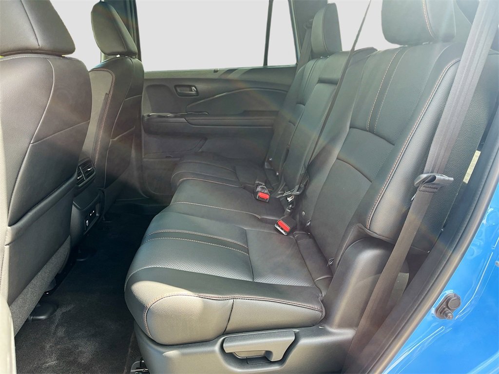 Used 2024 Honda Passport TrailSport image 25