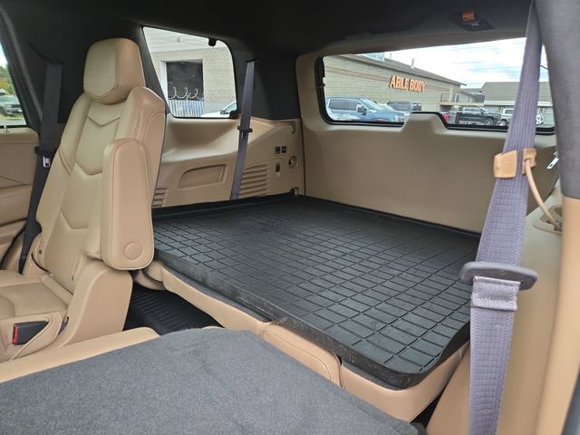 Used 2019 Cadillac Escalade Platinum AWD/4WD image 36