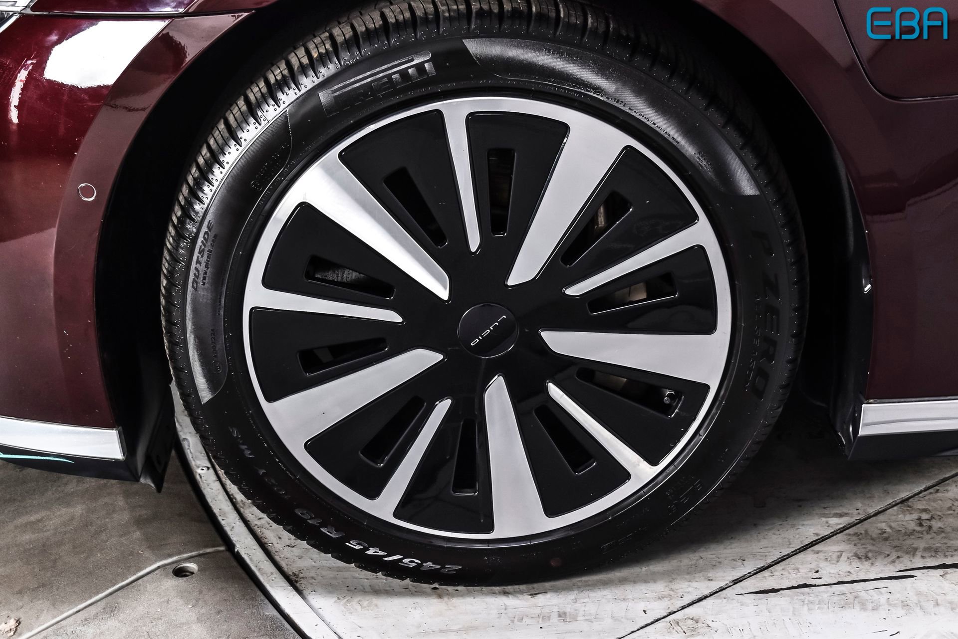 Used 2023 Lucid Air Pure image 10